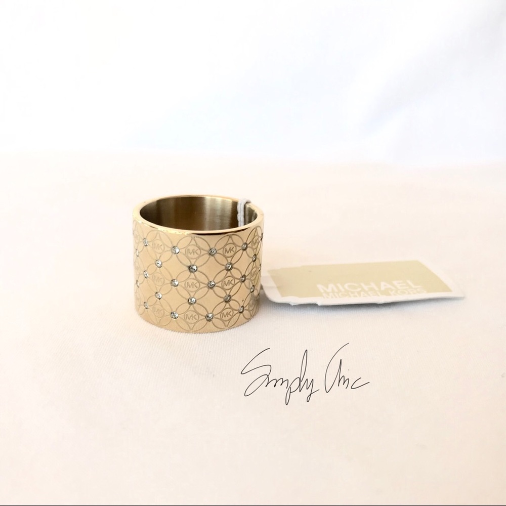 New authentic MK gold tone heritage monogram ring - Picture 3 of 7